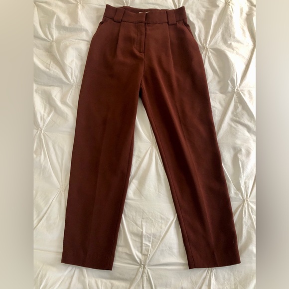 Zara H&M Pleated Front Tapered Leg Pant Brown/Maroon Size 2 - Picture 1 of 7